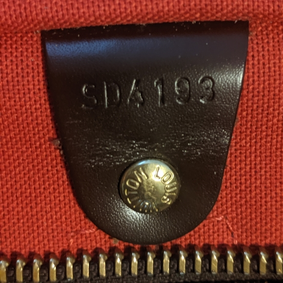 Louis Vuitton Damier Ebene Speedy 30 - Picture 2 of 7